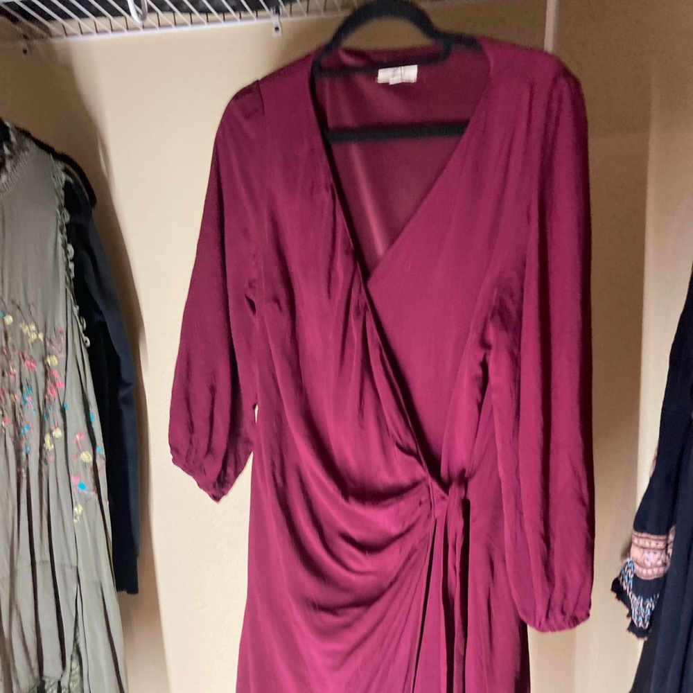Entro Burgundy Tie Wrap Mini Dress Large